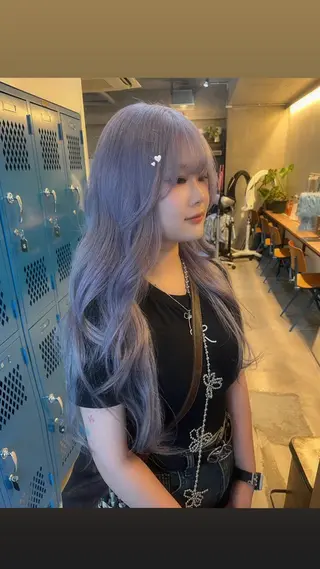ロング カラー レイヤーカット/ハイ トーンカラー/きらのヘアスタイル
