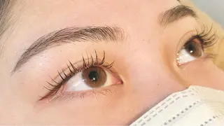 マツエク・マツパ aimée/ まつ毛&眉毛サロンのマツエク・マツパデザイン