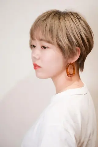 ショート カラー muk hair所属・muk hair篠村 髪質改善/完全個室のヘアスタイル