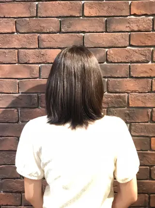 カラー et Douce所属・艶髪／髪質改善／ カワモトヒロトのヘアスタイル