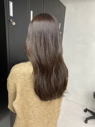 ロング elu北千住所属・渡邉 佳穂のヘアスタイル