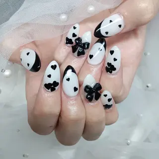 ネイル 金井 奈々のネイルデザイン