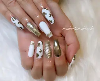 ネイル dazzle所属・渡辺 弘子のネイルデザイン