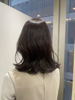 ミディアム エンドウ　ミノリ🤎 /半個室/レイヤーのヘアスタイル