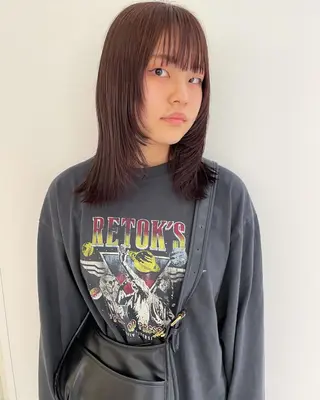 ミディアム カラー iet.所属・ウルフ/ボブ/耳ツボ ジュエリー◎ricoのヘアスタイル