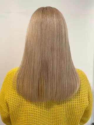 セミロング カラー ヘアアレンジ にいた　かづしげのヘアスタイル