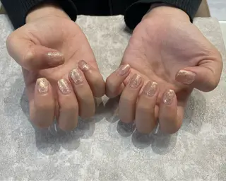 ネイル 澤田 葵のネイルデザイン