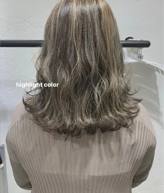 セミロング カラー 顔周りレイヤー 🎀マリノのヘアスタイル