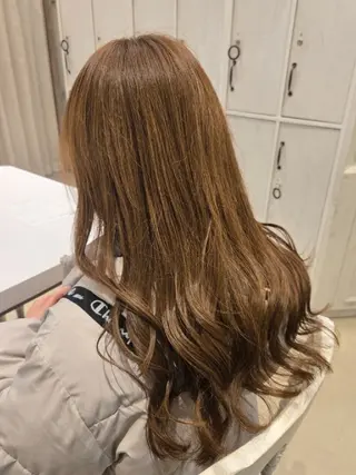 ロング 小峯 瑞貴のヘアスタイル
