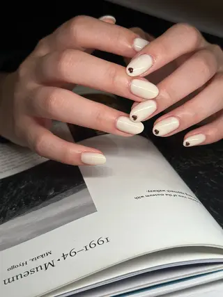 ネイル m o m o / 高岡ネイルのネイルデザイン