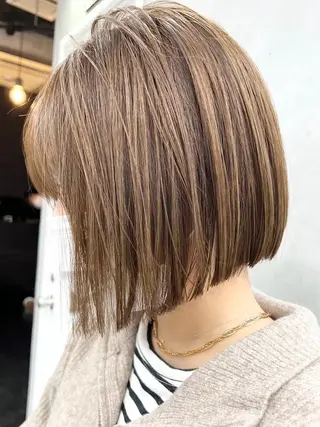 ショート 🫐寒色系カラー 🫐ヤマナカリリカのヘアスタイル