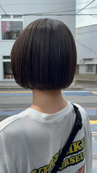 ショート 西形 梨瑚のヘアスタイル