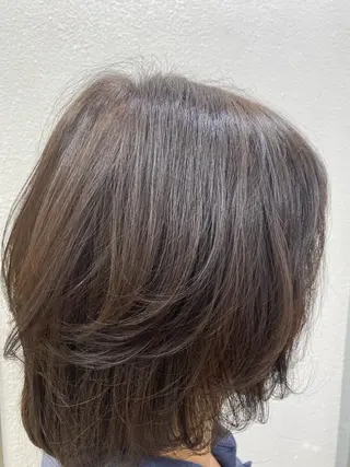ミディアム 丹野 美樹のヘアスタイル