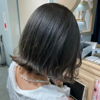 ミディアム 酒井 里穂のヘアスタイル