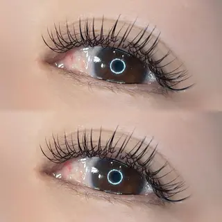 マツエク・マツパ private salon SOU所属・ﾄｰﾀﾙｾﾗﾋﾟｽﾄ MANAのマツエク・マツパデザイン