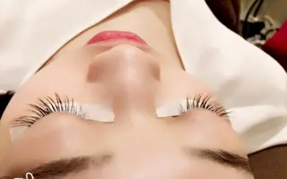 マツエク・マツパ AKIKOᵕ̈*/ 耳ツボ/パーマ/美眉のマツエク・マツパデザイン