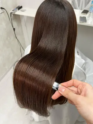 ロング カラー パーマ ヘアアレンジ アイブロウ ウプエステティック所属・韓国肌管理 ウプエステティックのエステ・リラクイメージ