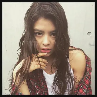 カラー ☃️髪質改善🉐割✨ 🎄“ever”🎄のヘアスタイル