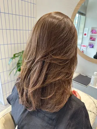 ロング カラー Legit 海老名所属・髪質改善💫カラー/ 縮毛矯正✨特化美容師のヘアスタイル