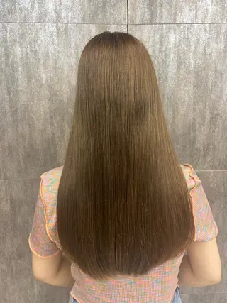 ロング カラー SHIRO 🦋のヘアスタイル