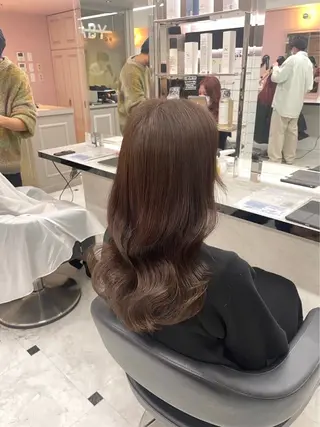 ロング カラー ダブルカラー特化✨ /透明感カラーゆりあのヘアスタイル