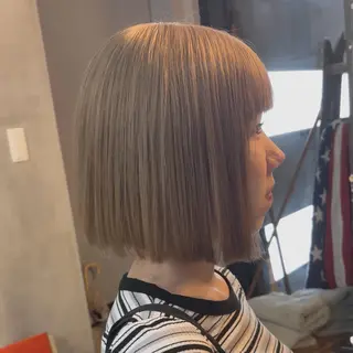 ショート カラー オカベ ショウマのヘアスタイル