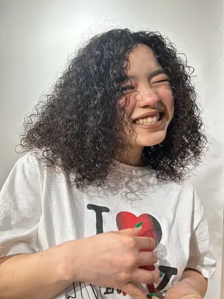 パーマ 久保 陵伽のヘアスタイル