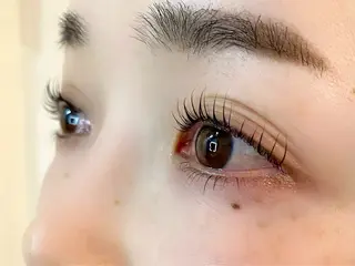 マツエク・マツパ CLUTCH江坂 こんどうのマツエク・マツパデザイン