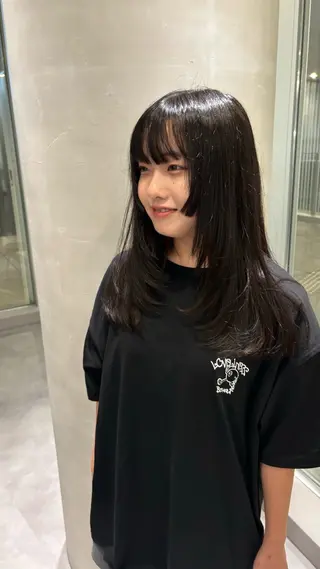 ロング ハイトーンカラー/ インナー/木村黎🌞のヘアスタイル