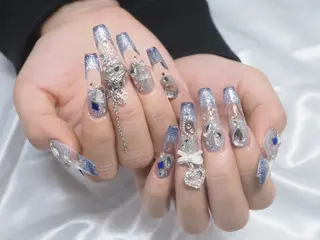 ネイル 中江 彩芽のネイルデザイン