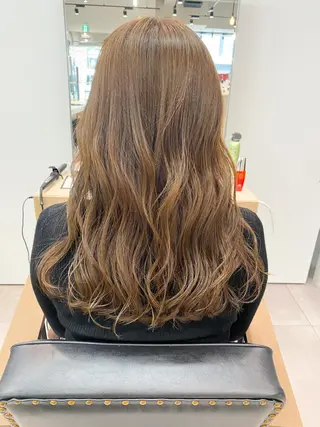 セミロング カラー 韓国風デザイン 💐MIZUKI💐のヘアスタイル