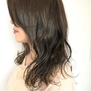セミロング ZAZA所属・ZAZA ASAMIのヘアスタイル
