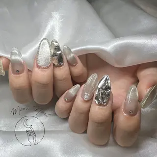 ネイル Moon  Nail /栄　大須のネイルデザイン