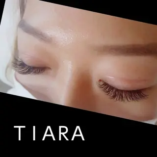 マツエク・マツパ 💡次世代LED -TIARA💡のマツエク・マツパデザイン
