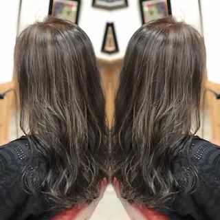 ロング カラー M IIのヘアスタイル