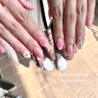 ネイル Nailroom Mocaのネイルデザイン