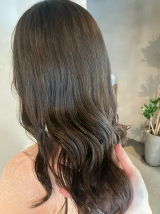 ミディアム カラー 透明感・美髪 monsoワニユナのヘアスタイル