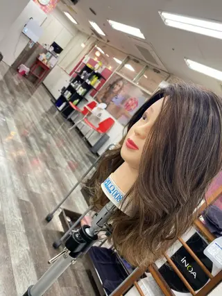 ロング もとき ゆいなのヘアスタイル