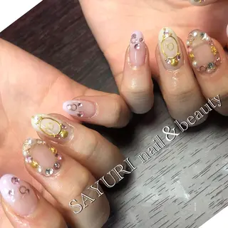 ネイル さゆりネイル&ビューティーサロン所属・古屋 早友里のネイルデザイン