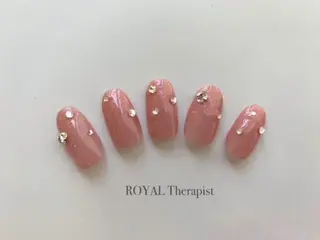 ネイル 【尾下】 ロイヤル•セラピストのネイルデザイン
