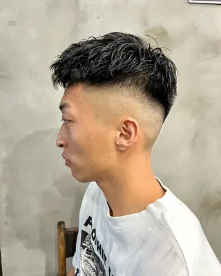 ショート パーマ メンズ 木村陸弥 似合わせ 透明感カラー🌿のヘアスタイル