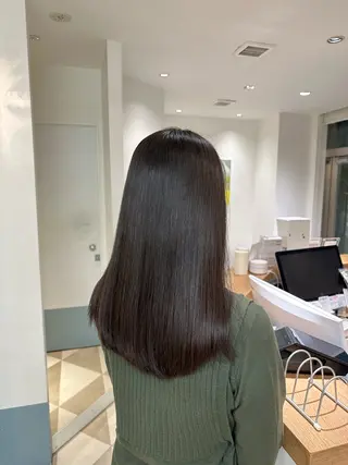 ロング 安丸 結夏のヘアスタイル