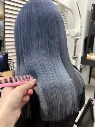 セミロング カラー 🫐寒色系カラー 🫐ヤマナカリリカのヘアスタイル