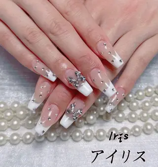 ネイル 高木 維麗絲のネイルデザイン