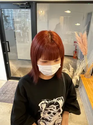 ミディアム カラー KOTOMI .のヘアスタイル