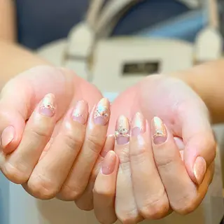 ネイル alma nailsのネイルデザイン