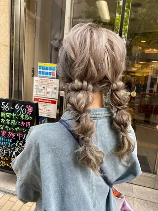 セミロング ヘアアレンジ KISS SWAN所属・大天使 まいめろのヘアスタイル
