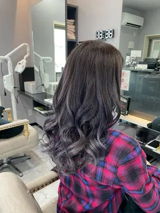 セミロング カラー FAVORE 【ファヴォーレ】のヘアスタイル