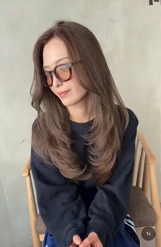 ロング 可児 令路のヘアスタイル
