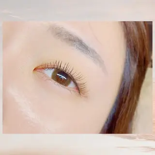 マツエク・マツパ U_la所属・U_la [ウーラ] 片岡の眉毛・アイブロウイメージ